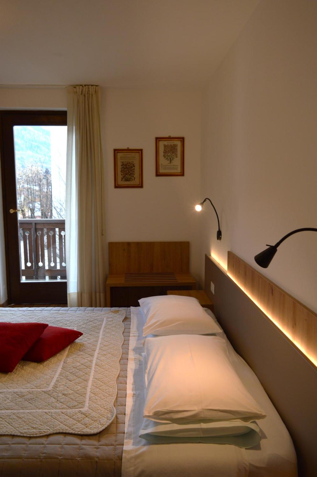 Hotel Wanda Pinzolo Esterno foto