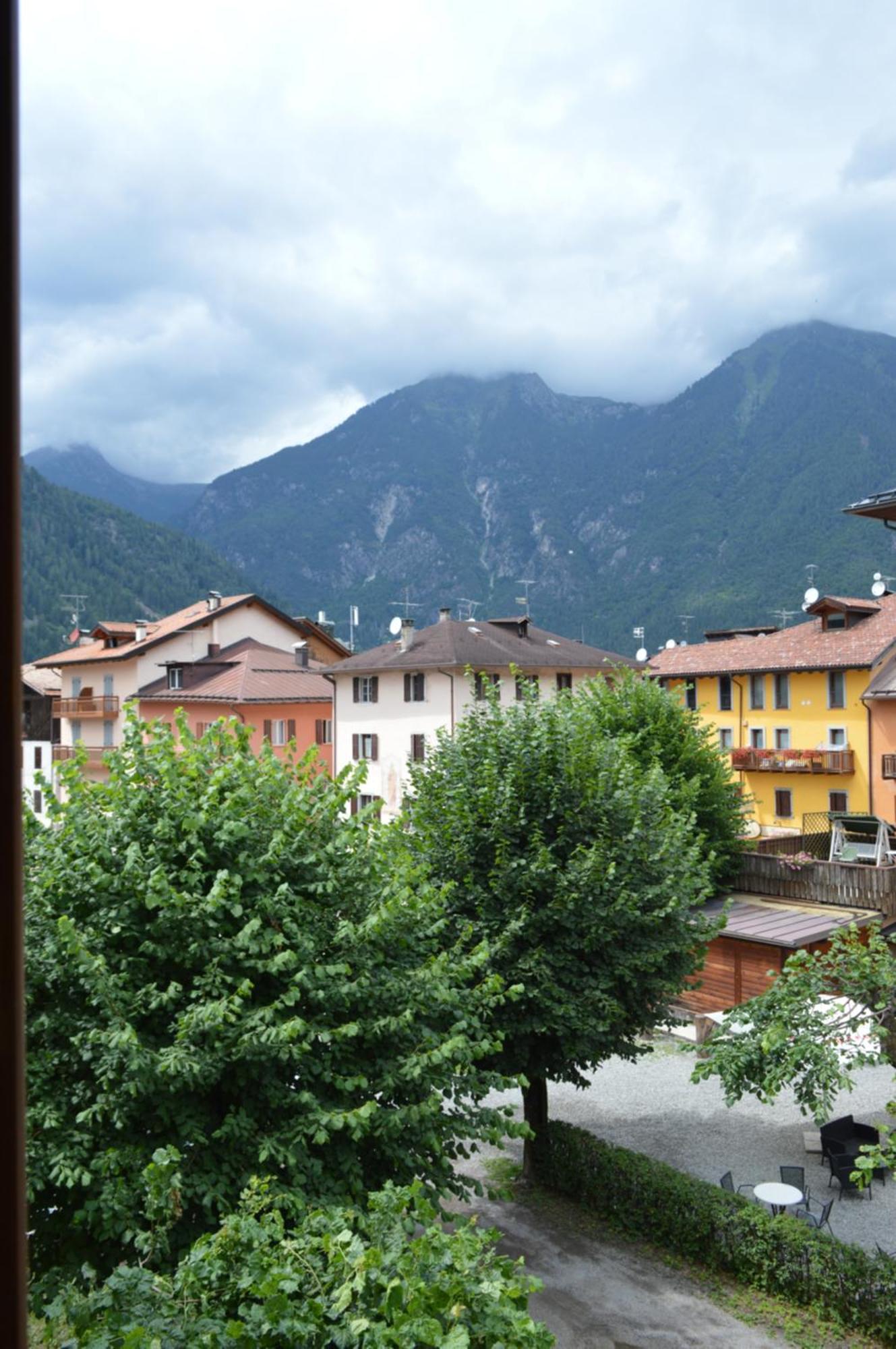 Hotel Wanda Pinzolo Esterno foto