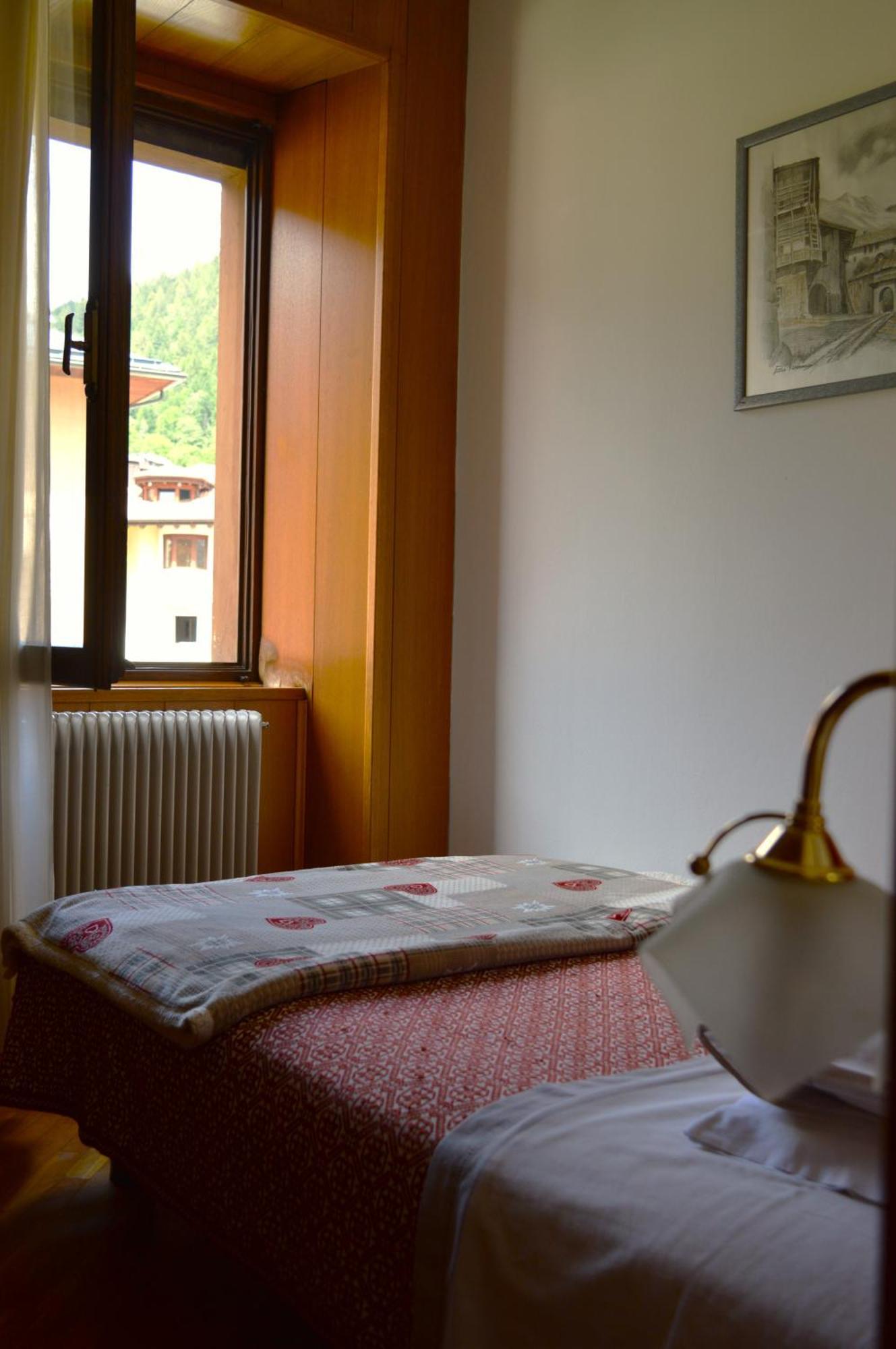 Hotel Wanda Pinzolo Esterno foto